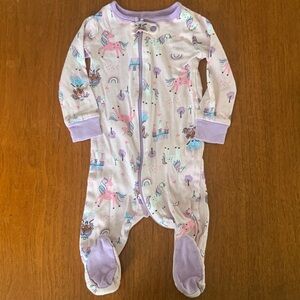 🍊5/$25 The Children's Place Pastel Unicorn Footie Pajama size 3-6m